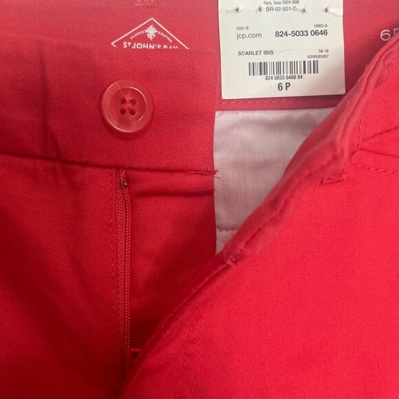 St Johns Bay Womens Scarlet Ibis Capri Pant MidRise Pink Size 6P Petite New - Picture 3 of 11